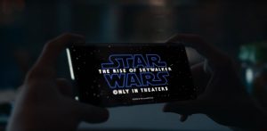 Αυτά τα Χριστούγεννα, η Samsung ενώνει τις δυνάμεις της με το Star Wars
Αυτά τα Χριστούγεννα, η Samsung ενώνει τις δυνάμεις της με το Star Wars