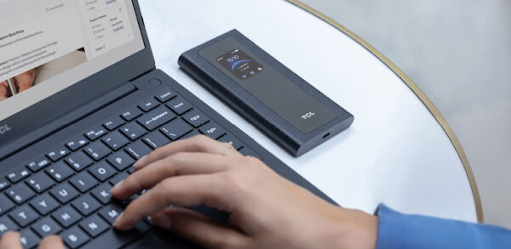 TCL 5G Mobile WiFi B50 Pro 1 600x293 2